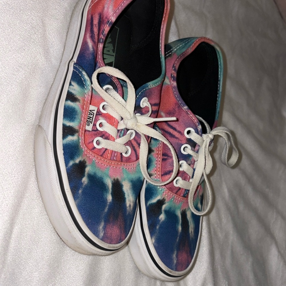 Classic tied dye Vans
